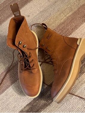 Sorel Women's Lace-Up Leather Chestnut Tawny Buff Boots 8